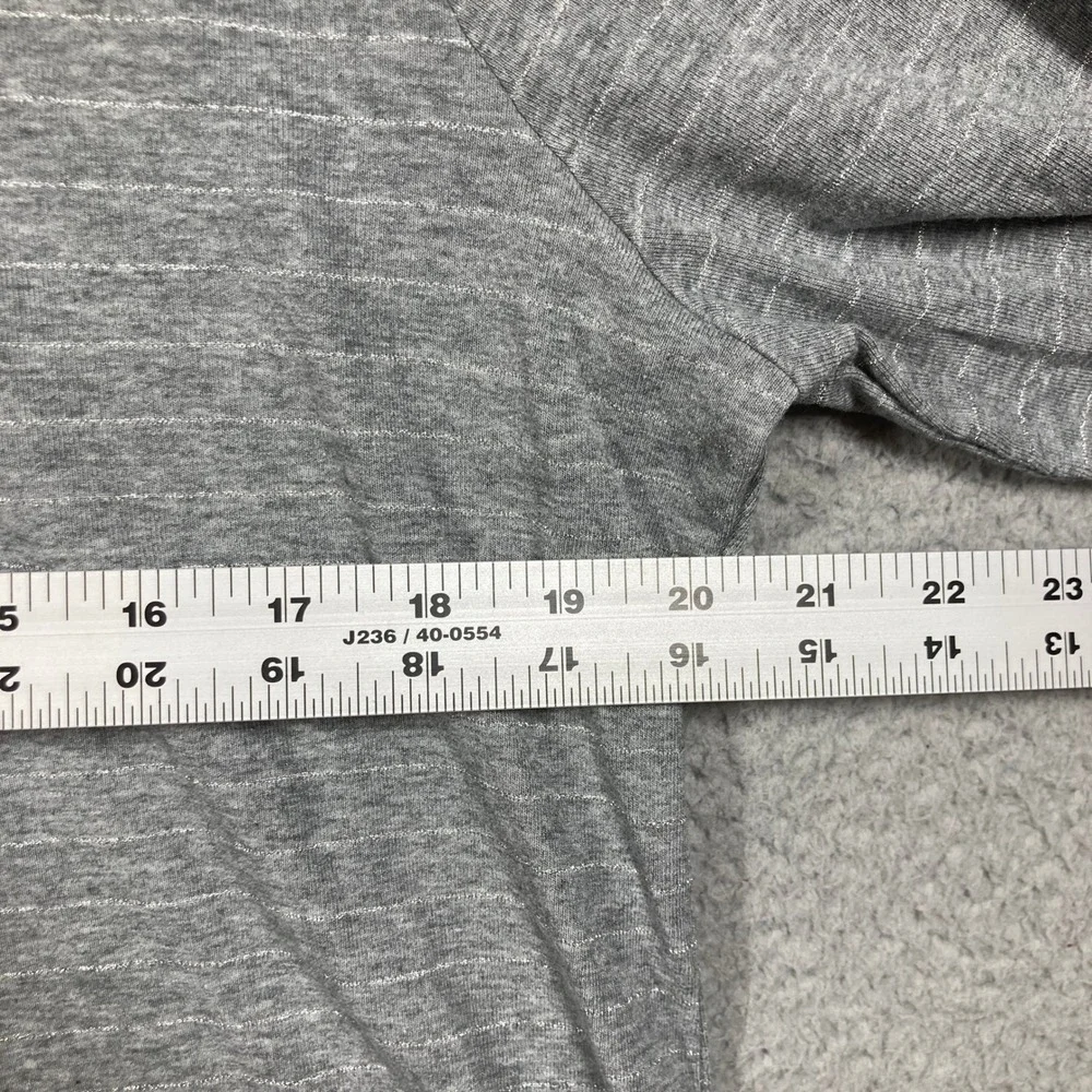 Time and Tru Turtleneck Top Women XXL Gray Metallic Striped Long Sleeve Cozycore